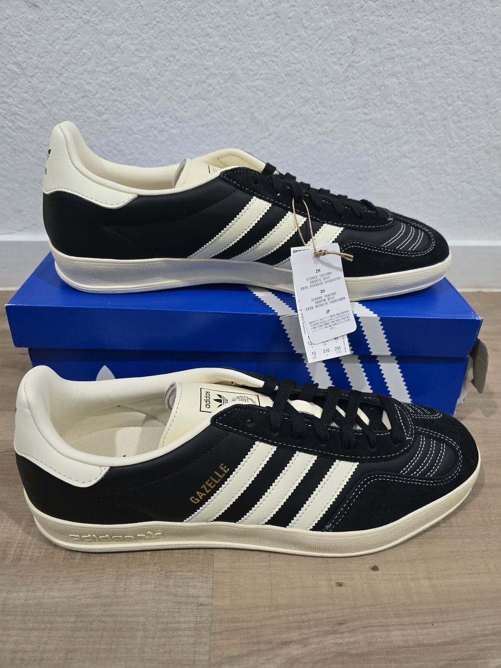 Adidas Gazelle Men’s Black/Off-White Leather Sneakers